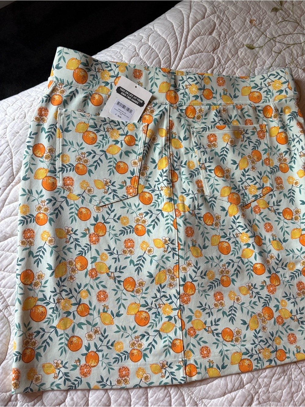 Duluth Trading Co Citrus Botanical Skort. - Picture 4 of 6